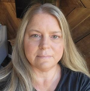 Meet your Posher, Joyce